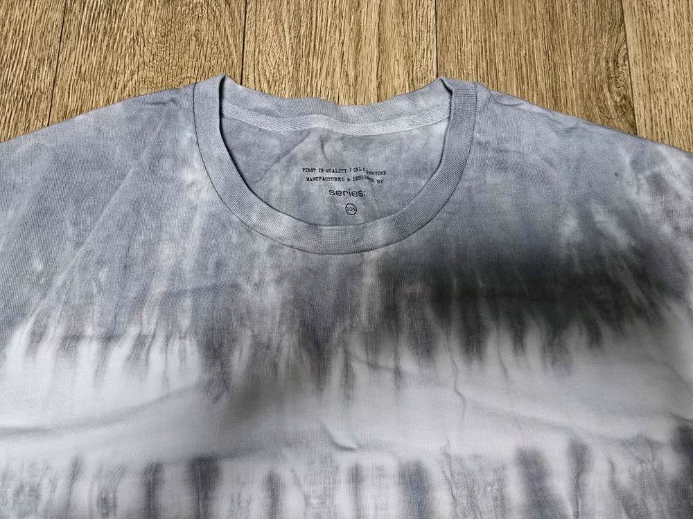 시리즈 피그먼트 반팔티 105 새제품 팝니다--1