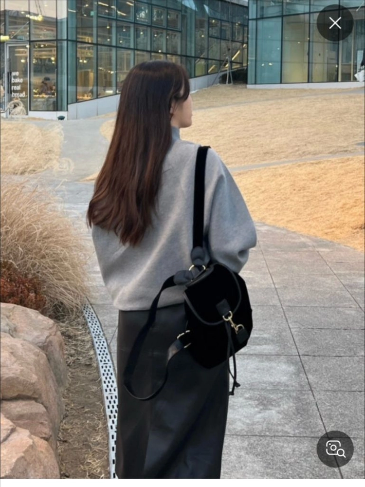 더바넷벨벳백팩(새상품)폴리백뜯지도않음(마지막가격) 이미지