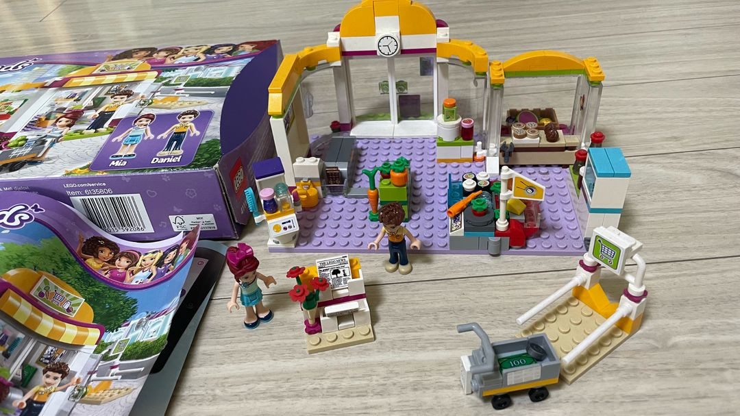 레고 프렌즈 41118 하트레이크 슈퍼마켓--1