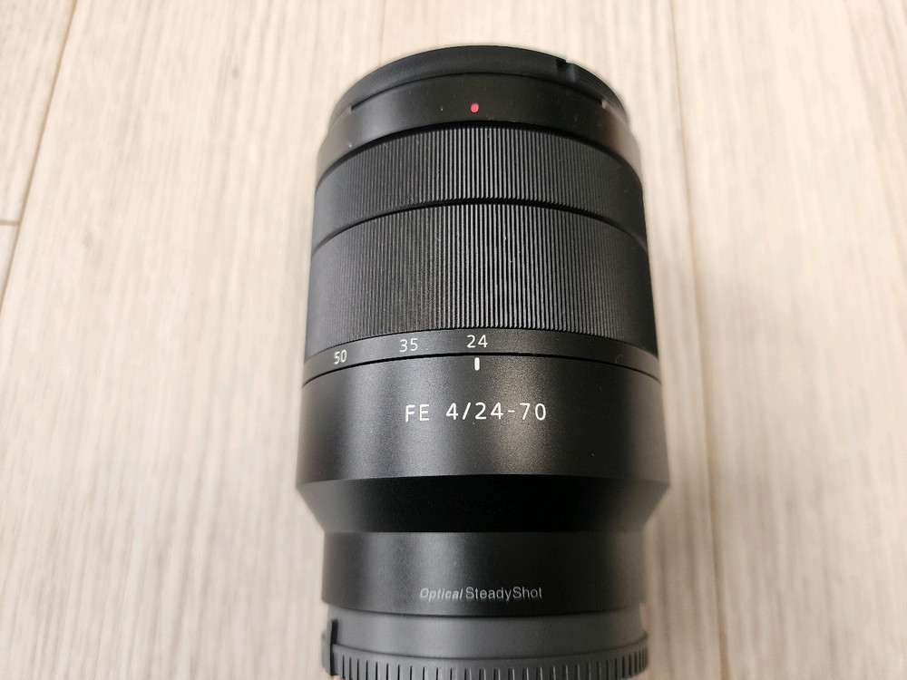 소니 정품 sel2470z 24-70mm f4 렌즈 판매합니다--1