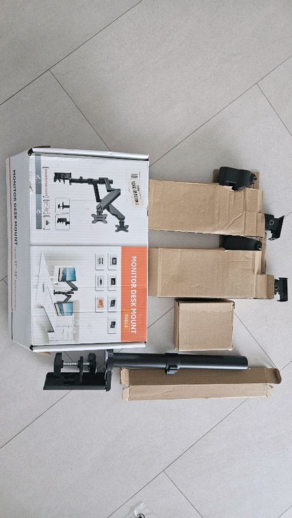 IMtKotW 듀얼 모니터암 판매합니다.--2