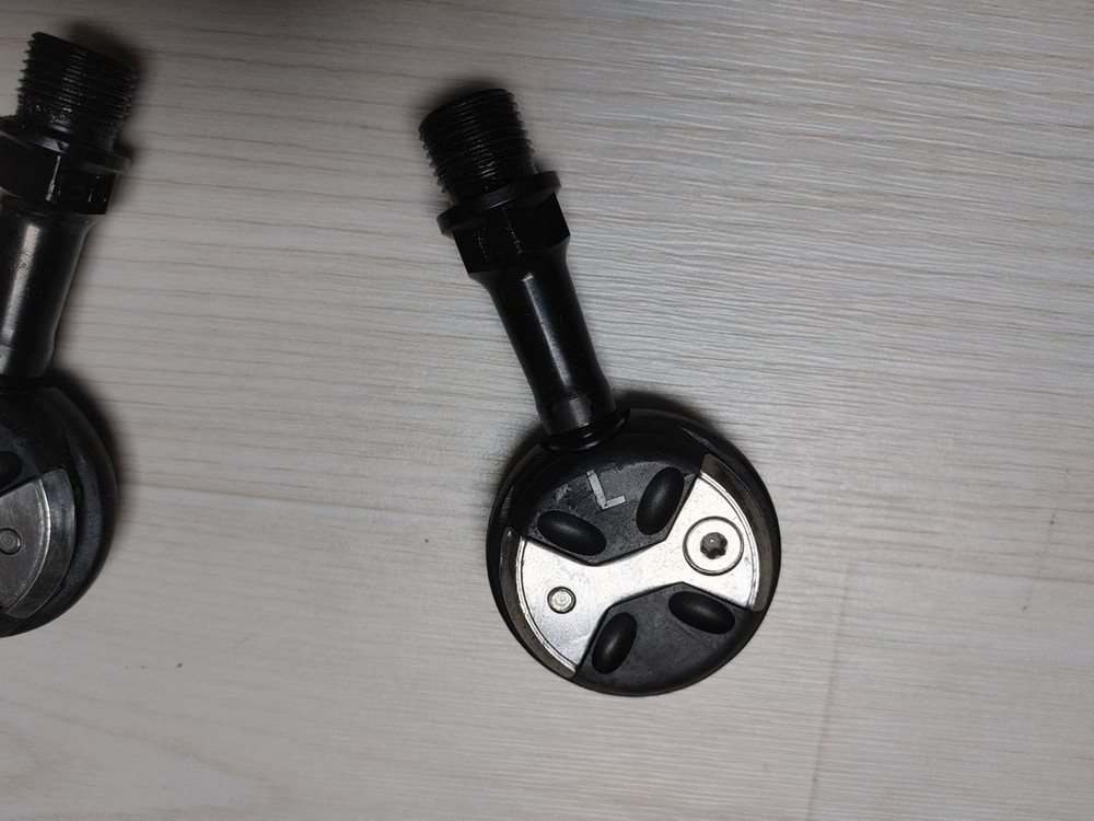 상태좋음] 스피드플레이 크로몰리 클릿페달 판매합니다. (택포7만)--6