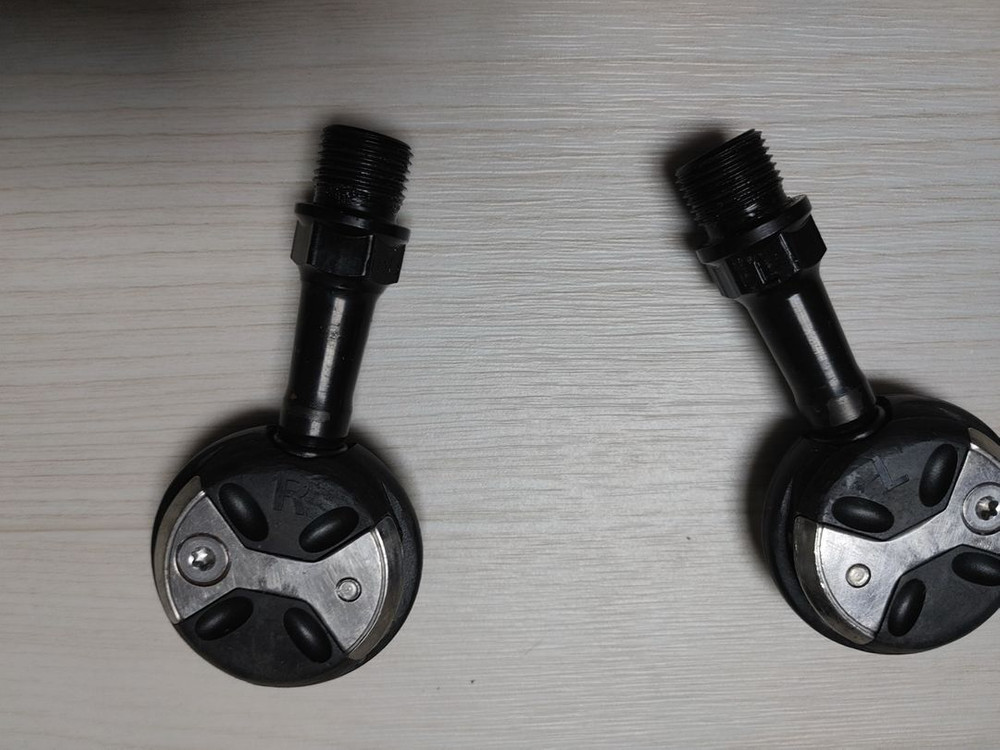 상태좋음] 스피드플레이 크로몰리 클릿페달 판매합니다. (택포7만)--7