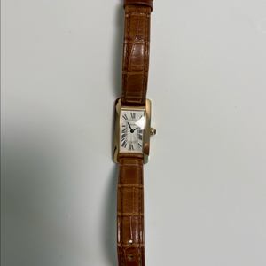 [새상품] 까르띠에 탱크 아메리칸 레드골드 워치