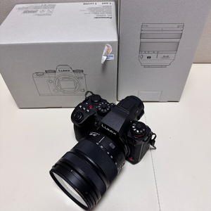 파나소닉 S1R2, 루믹스 24-60 f2.8