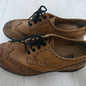 남자 윙팁 구두