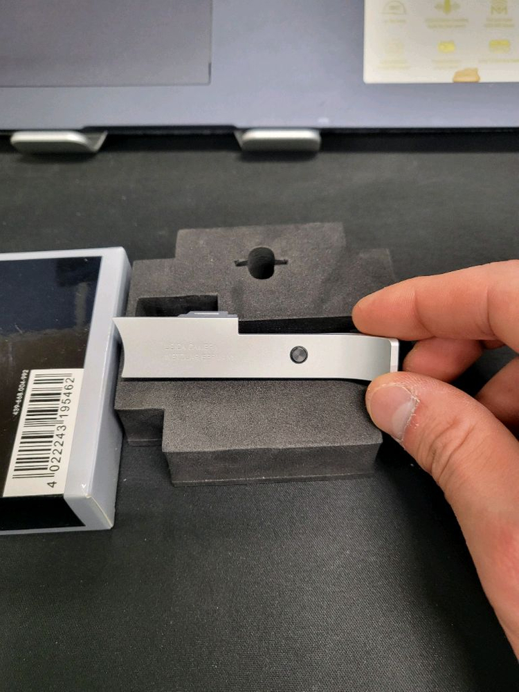 라이카q2용정품엄지그립판매합니다--1