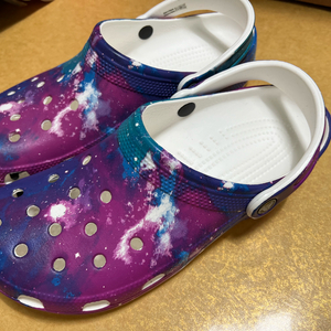 크록스 클래식 아웃 오브 디스 월드 클로그 m9/w11(270)