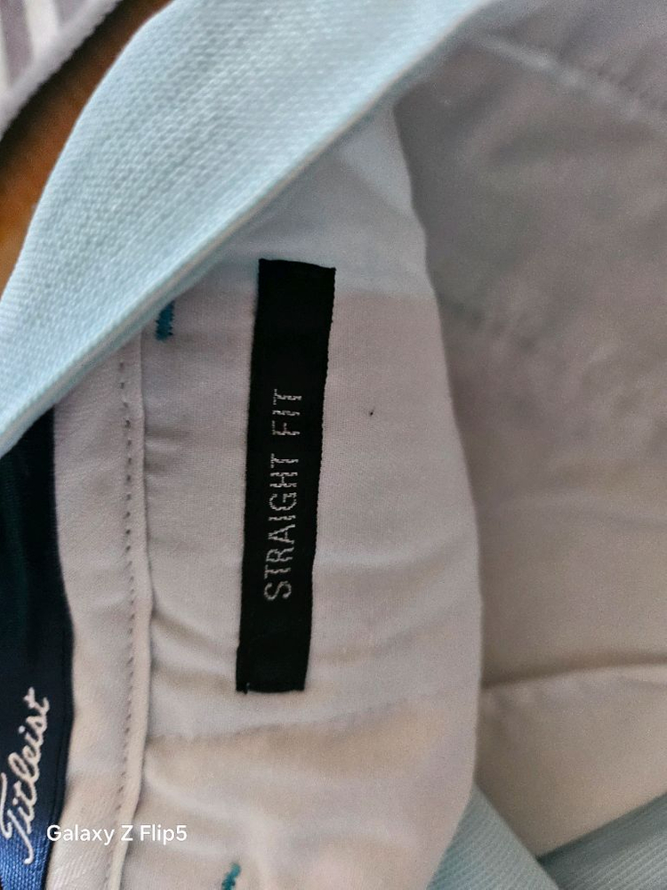 타이틀리스트 하늘색바지--2