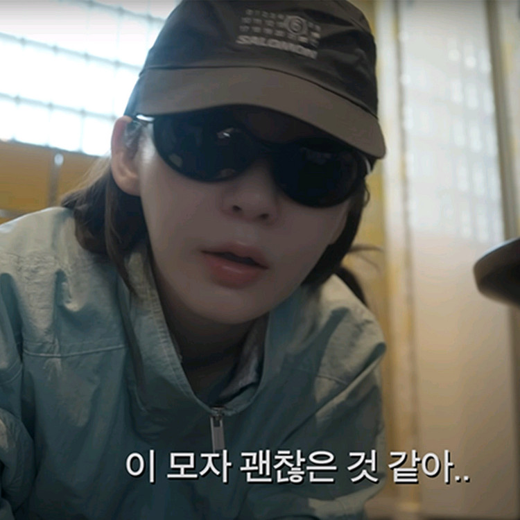 고프코어 고글 안경 덱스 선글라스 나이키 오클리 아이자켓 리덕스 러닝 이미지