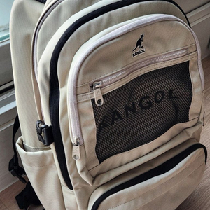 캉골 백팩