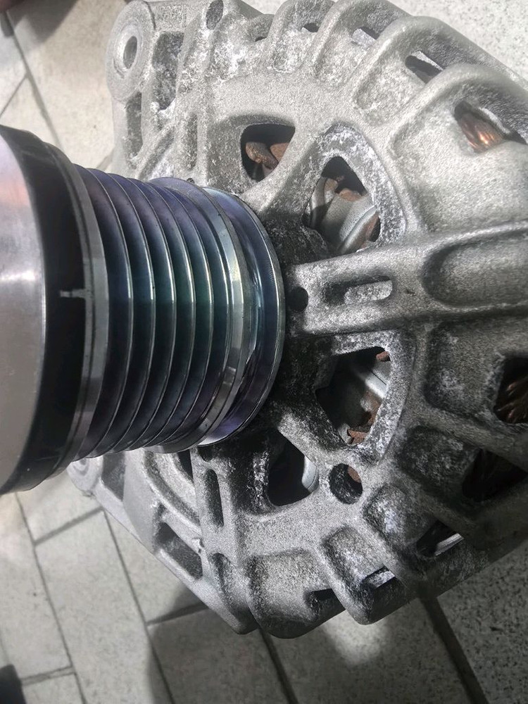 SM6 LPE 알터네이터 A급팝니다. 231004BB0A--1