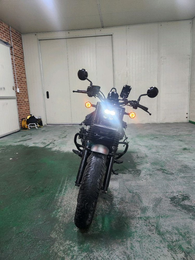 혼다 레블500 23년식 깔끔튜닝 판매합니다--7