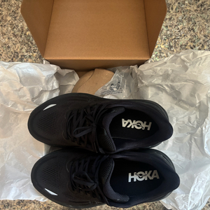 호카본디9 x-와이드 4e 265사이즈