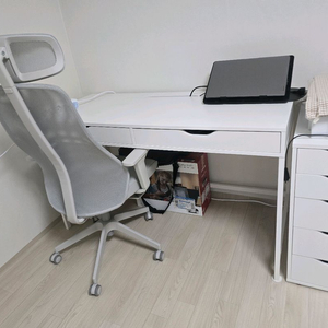 화이트 책상 의자 서랍장 세트