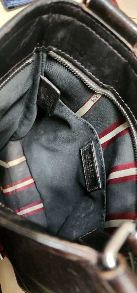 BALLY 브라운레더 크로스백/ 보테가베네타 반지갑--5