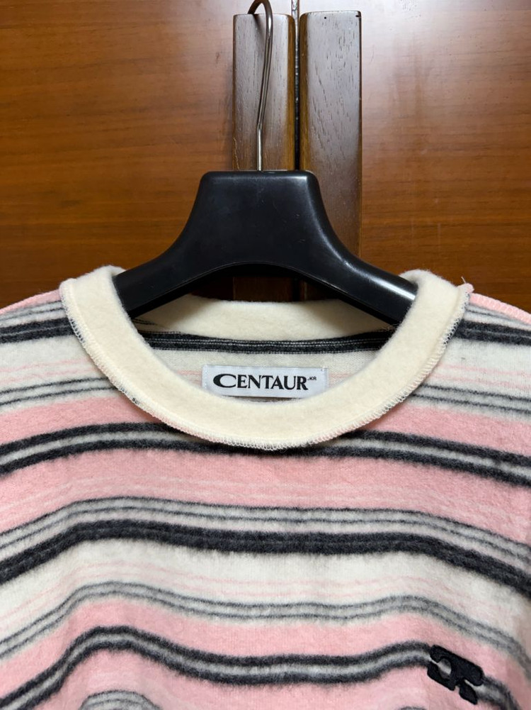 더센토르 엠블럼 스트라이프 롱 슬리브 핑크--6