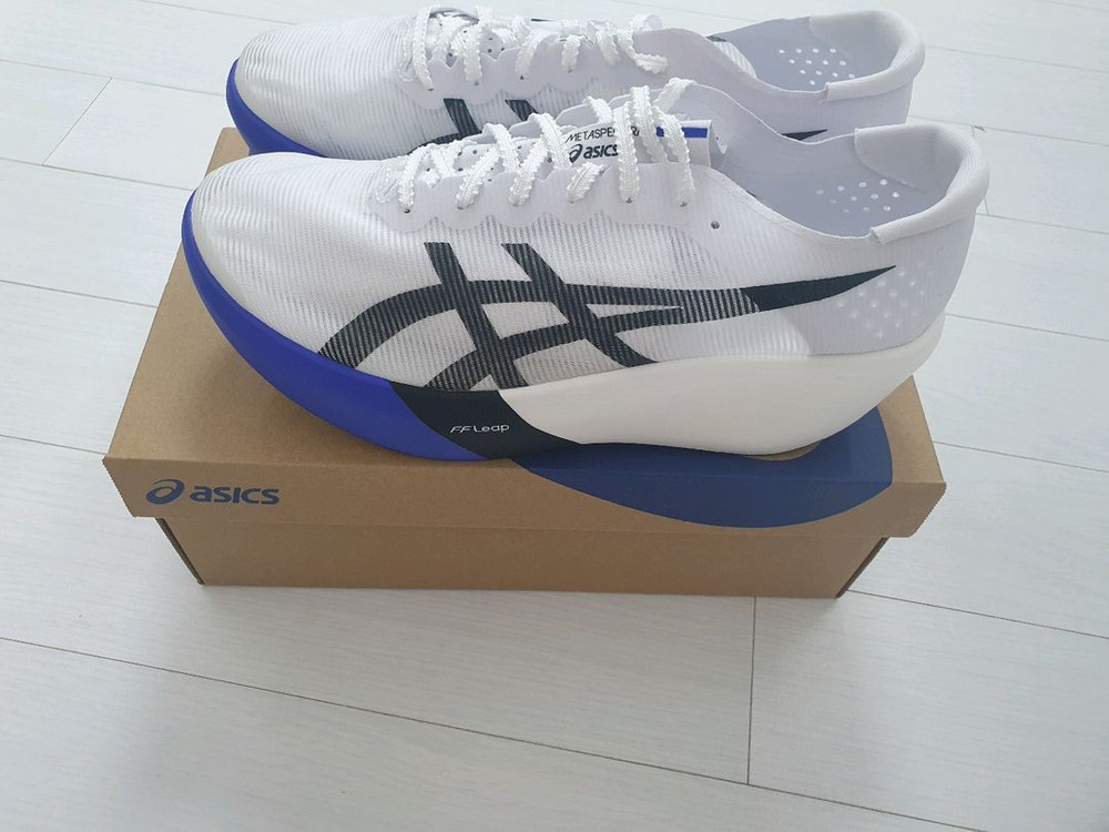 아식스 메타스피드 레이 265mm 새상품입니다---1