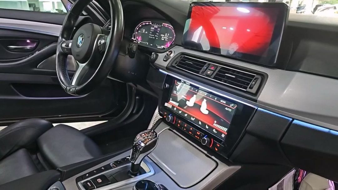 BMW코딩네비업데이트애플카플레이올인원모니터신형컨버전작업 17년무사고 이미지