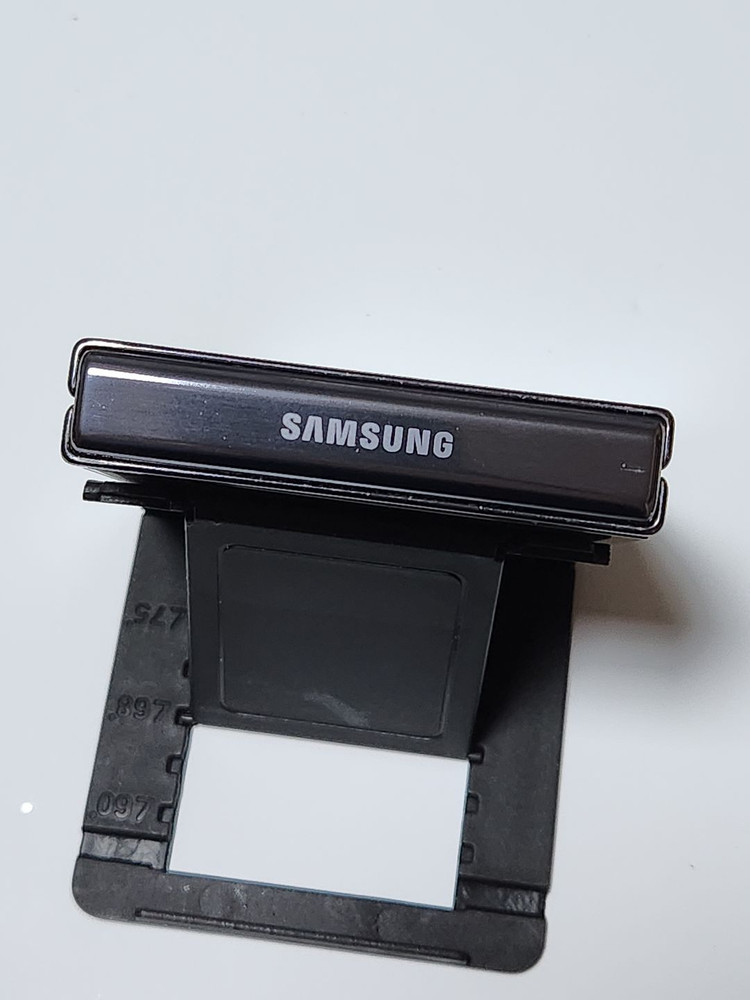 갤럭시Z플립5 256G 무잔상 블랙 58673--5