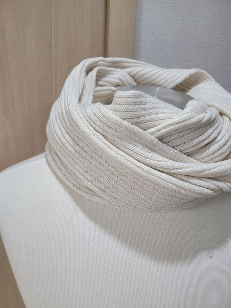 몰리Mouli 니트 넥워머 아이보리--2