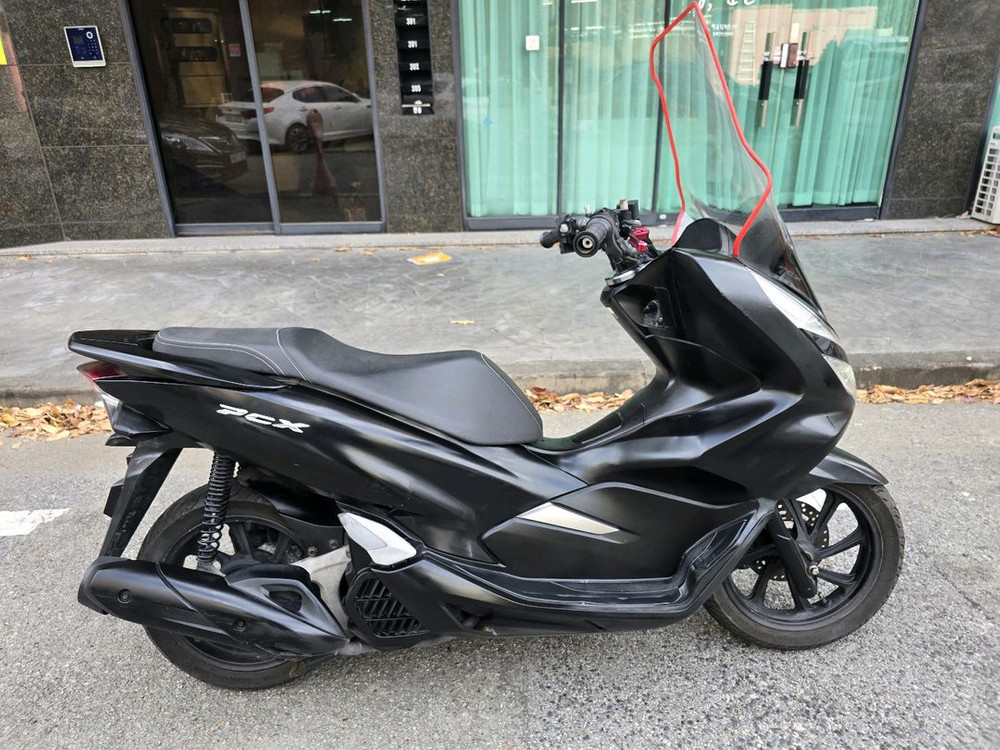 20년 pcx 125 2만8천km 울산부산양산김해창원대구거제구미중고오토바이스쿠터--3