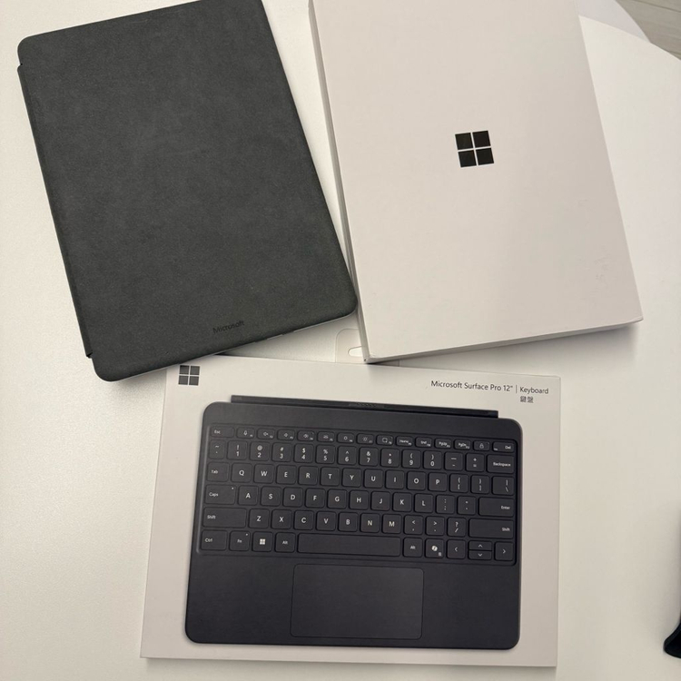 마이크로소프트 서피스 12 본체+타입커버 키보드 미사용 풀박스 (RAM 16G, SSD 512G) 이미지