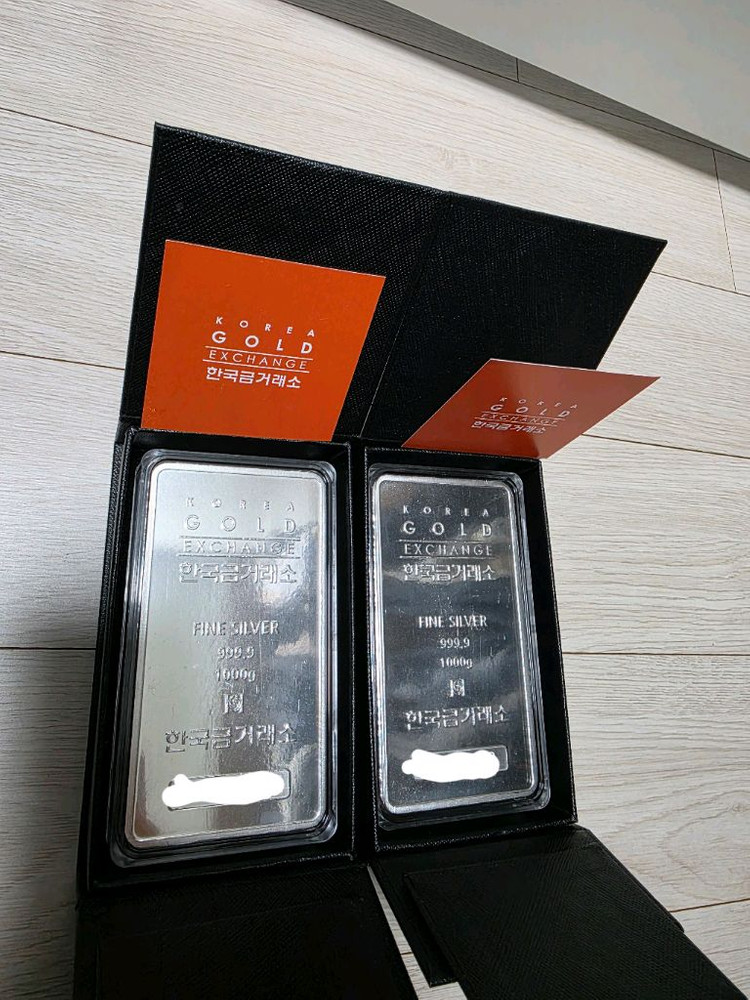 한국금거래소 실버바 1kg 2개 교환이나 판매해요--0