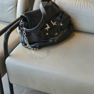 [정품]Salvatore Ferragamo Gancini Leather