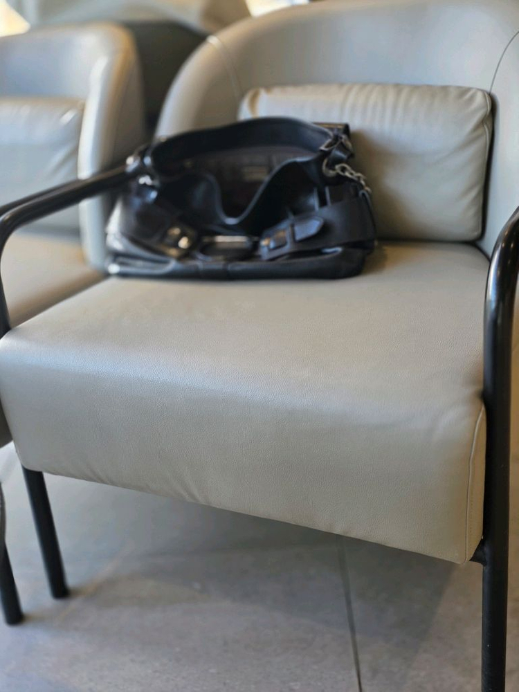 [정품]Salvatore Ferragamo Gancini Leather--7