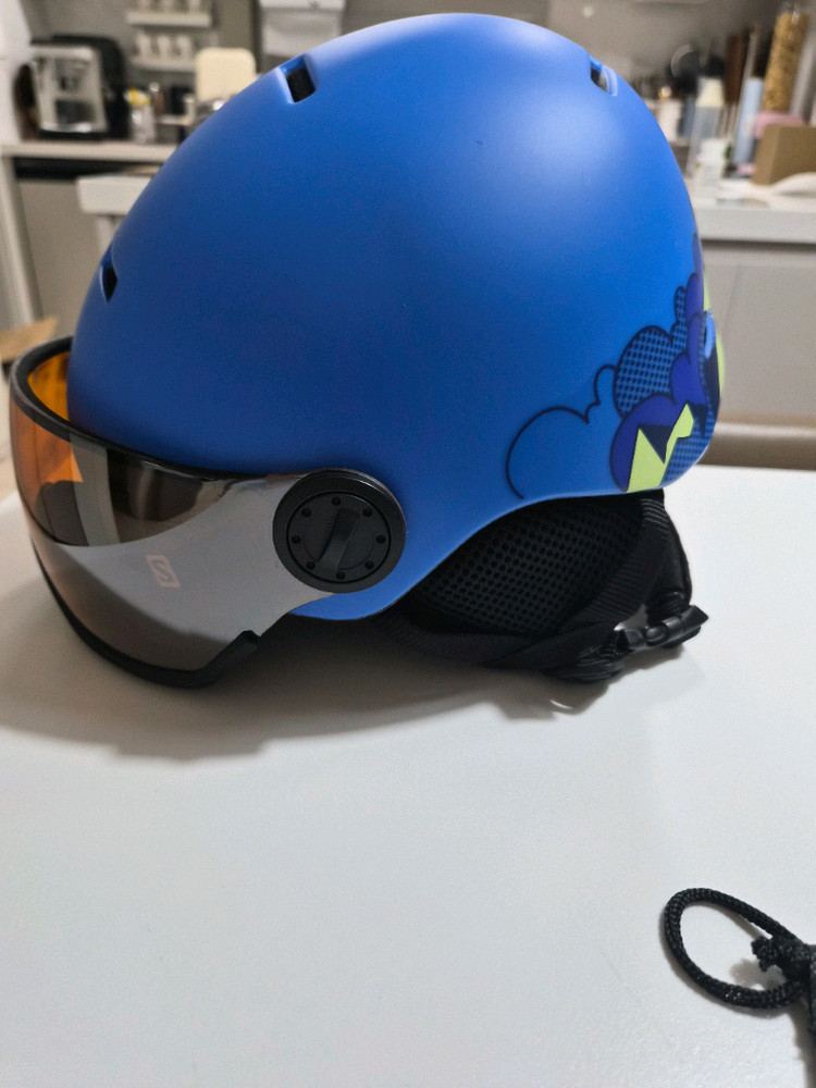 살로몬 키즈 스키 바이저 헬멧 M--4