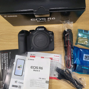 캐논r6m2 7천컷대 민트급바디판매해요 풀박스구성