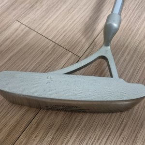 스톤 헤드 핀치 퍼터 두다리 골프 pinch Putter STONE HEAD