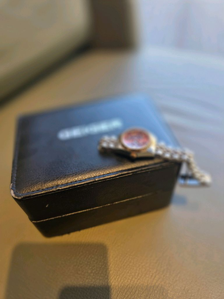 [정품]Geiger 콤비 다이아 여성 시계--4