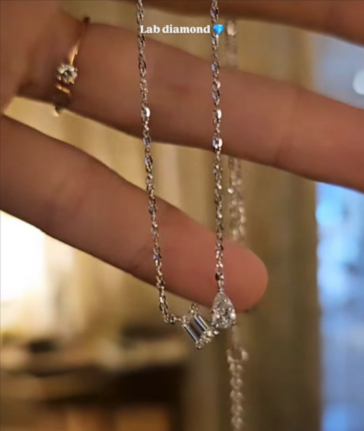 [새제품] 14k 랩다이아 목걸이 페어컷 에멜컷 화이트골드--1