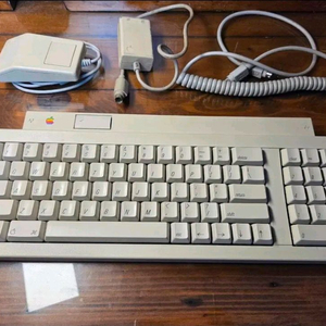 애플컴퓨터 매킨토시 악세서리 이미지