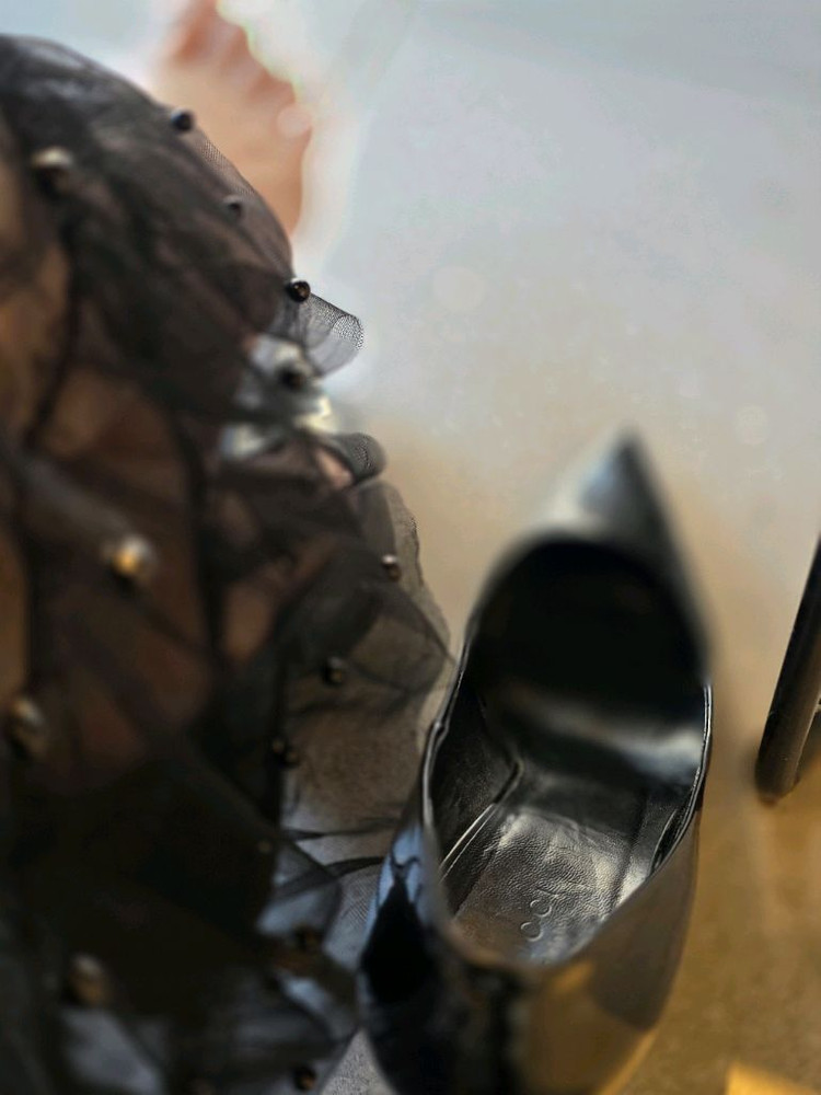 [정품] GUCCI Black Patent Stiletto 38--3