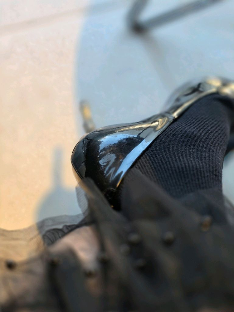 [정품] GUCCI Black Patent Stiletto 38--6