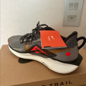 나이키 리액트 페가수스 트레일 5 러닝화 265