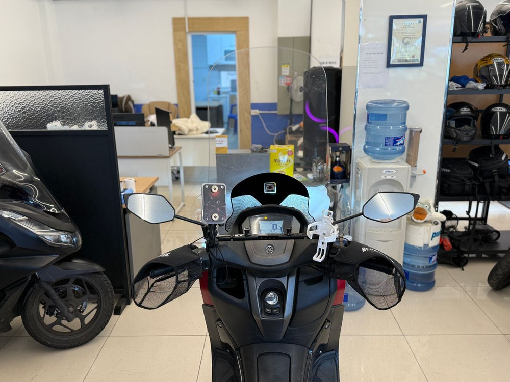 23년식 NMAX 155 55,XXXkm 판매합니다--5