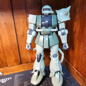 건담 메가사이즈 자쿠 정크 1/43 자쿠 정크