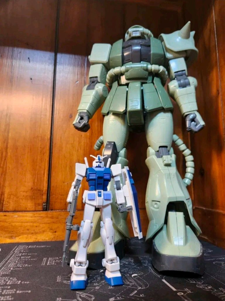 건담 메가사이즈 자쿠 정크 1/43 자쿠 정크--2