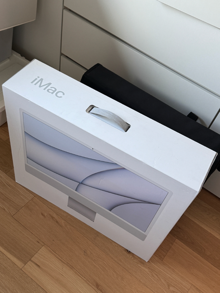 아이맥 m1 24인치 실버 2021 16G 256 팝니다--3