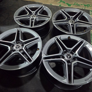벤츠 W223 S클래스AMG 19인치 정품 휠타이어 이미지