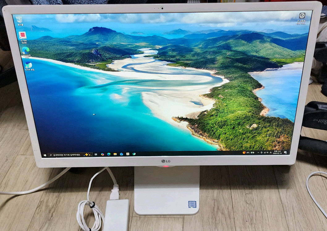 LG 24V570 24인치 일체형 PC i3 7세대 ddr4 4g ssd 128--0