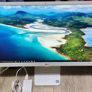 LG 24V570 24인치 일체형 PC i3 7세대 ddr4 4g ssd 128