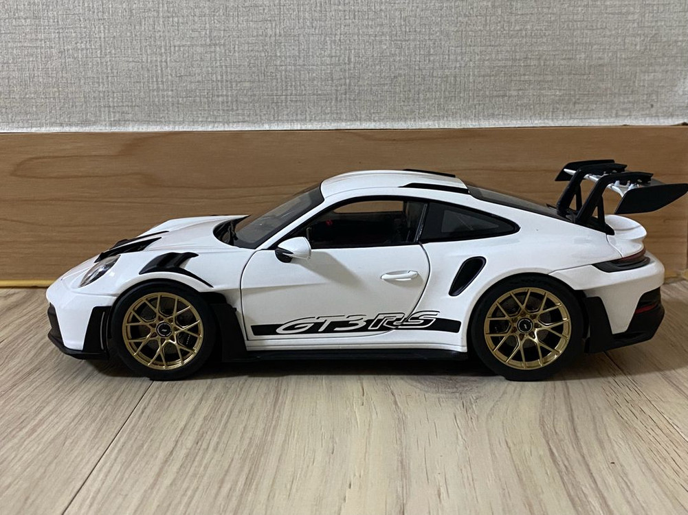 1:18 노레브 포르쉐 992 gt3 rs (911) 다이캐스트--1