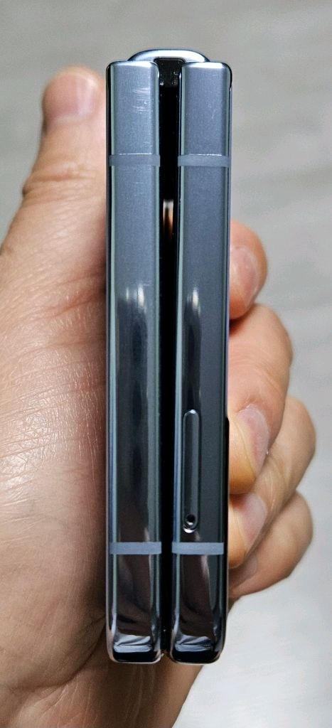 갤럭시 Z플립4 블루 256GB A급 싸게 팝니다.--6