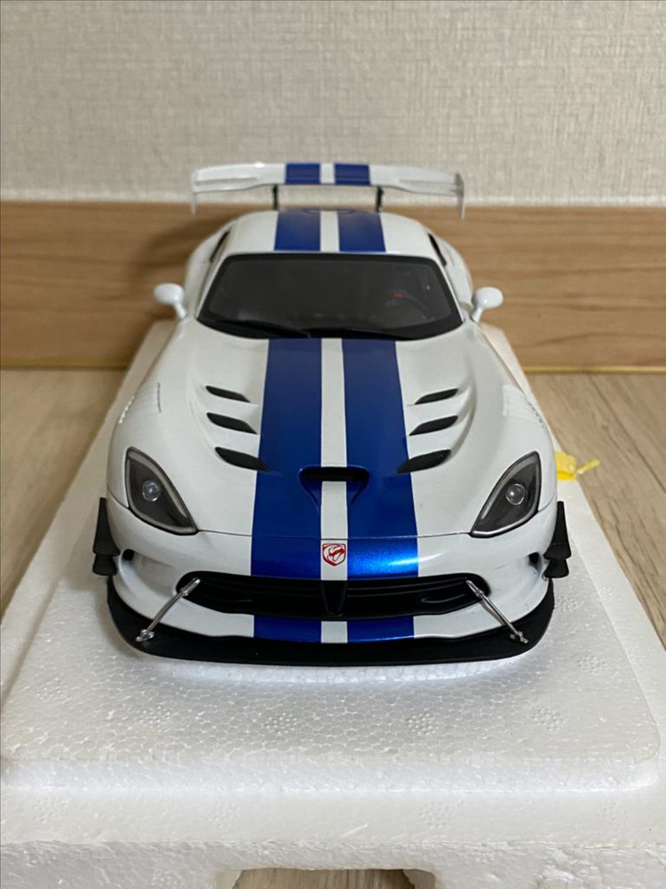 1:18 오토아트 바이퍼 acr 다이캐스트--0