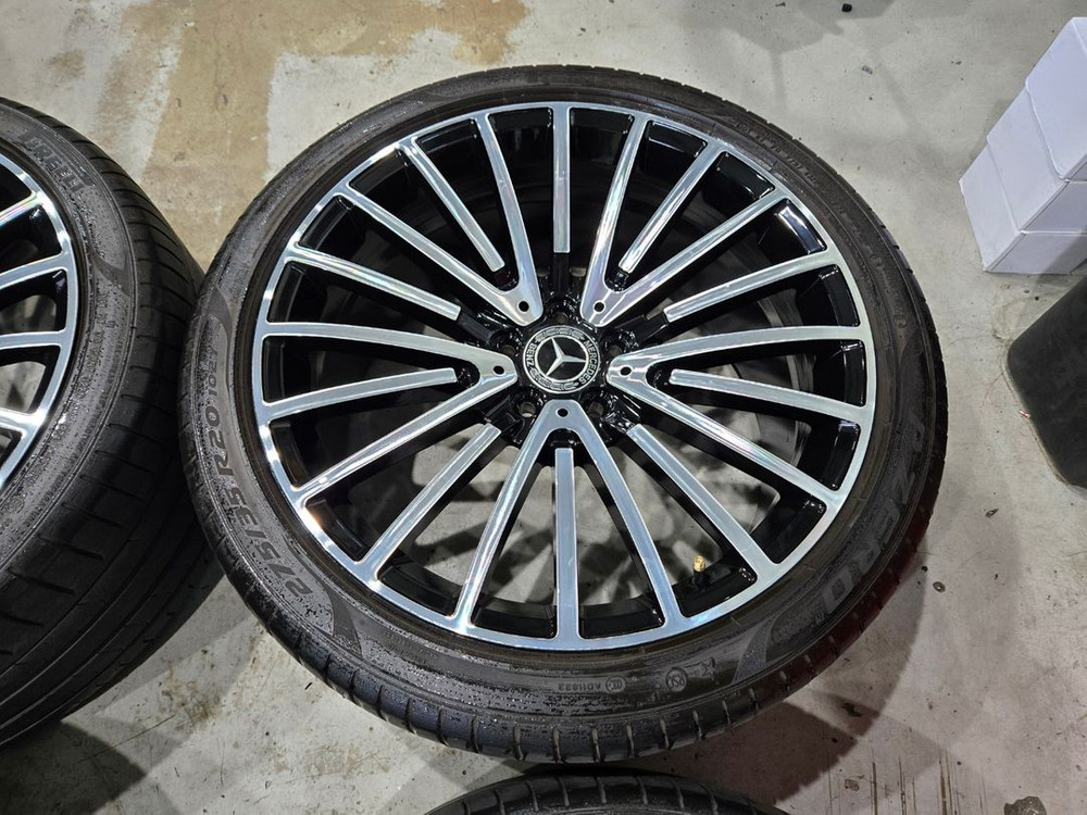 벤츠 W214 E클래스 / W223 S클래스용 마차 스타일 20인치 휠타이어 판매합니다 이미지